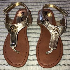 Girls Michael Kors T-Strap Sandals Gold